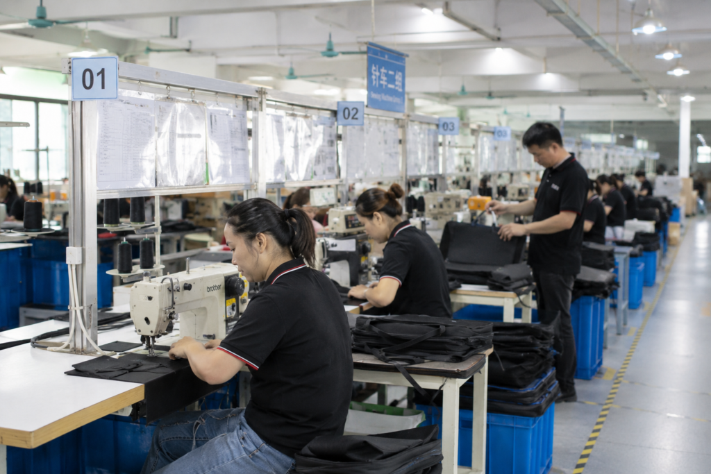 Experienced OEM cooler bag manufacturer with quality control and BSCI certified production