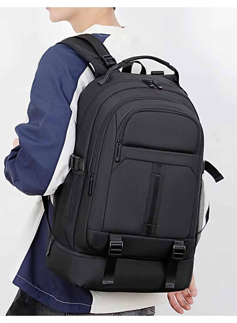 Water-Resistant Large Capacity Modern Outdoor Business Polyester Laptop Backpack product detail