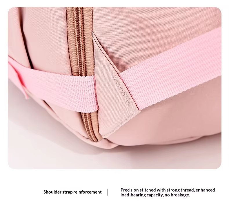 Water-Resistant Large Capacity Lightweight Modern Business Oxford Laptop Backpack product detail