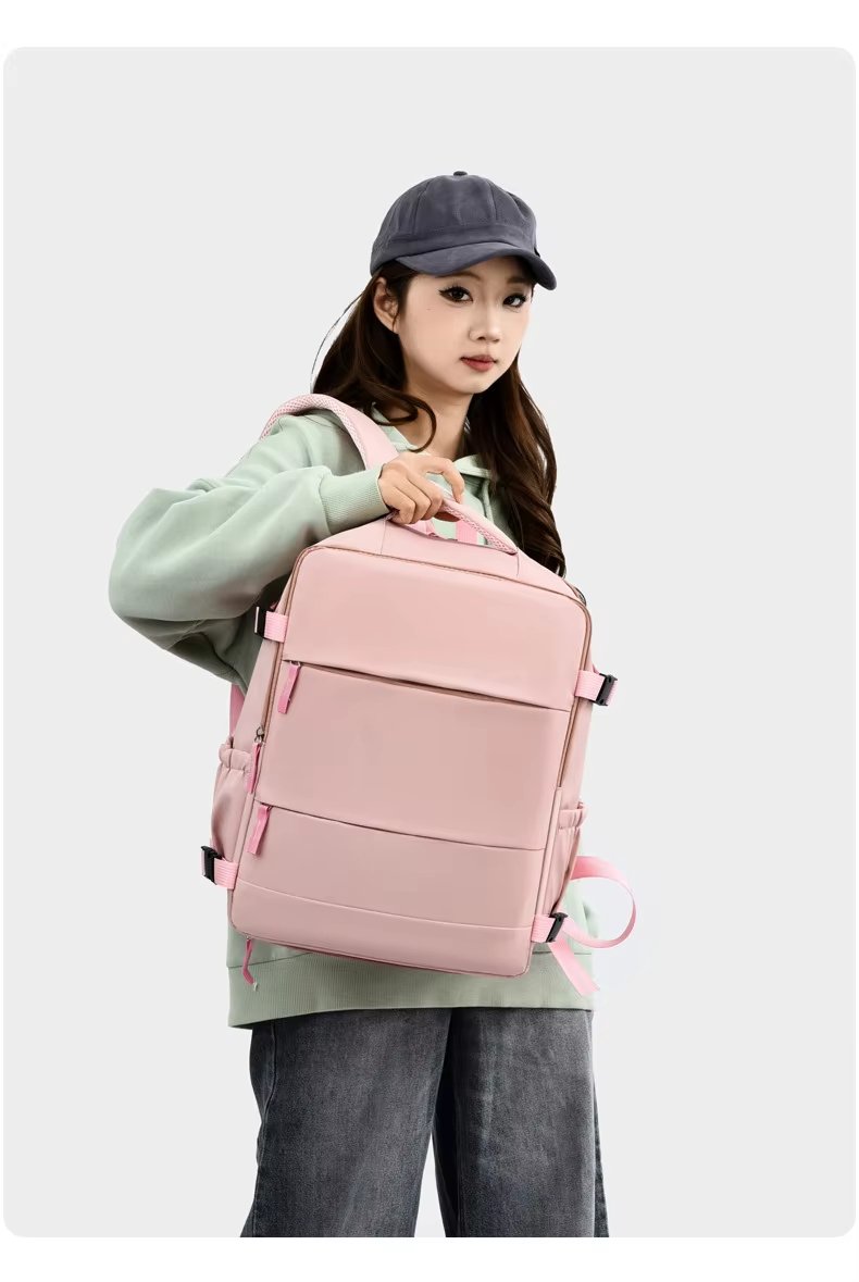 Water-Resistant Large Capacity Lightweight Modern Business Oxford Laptop Backpack product detail