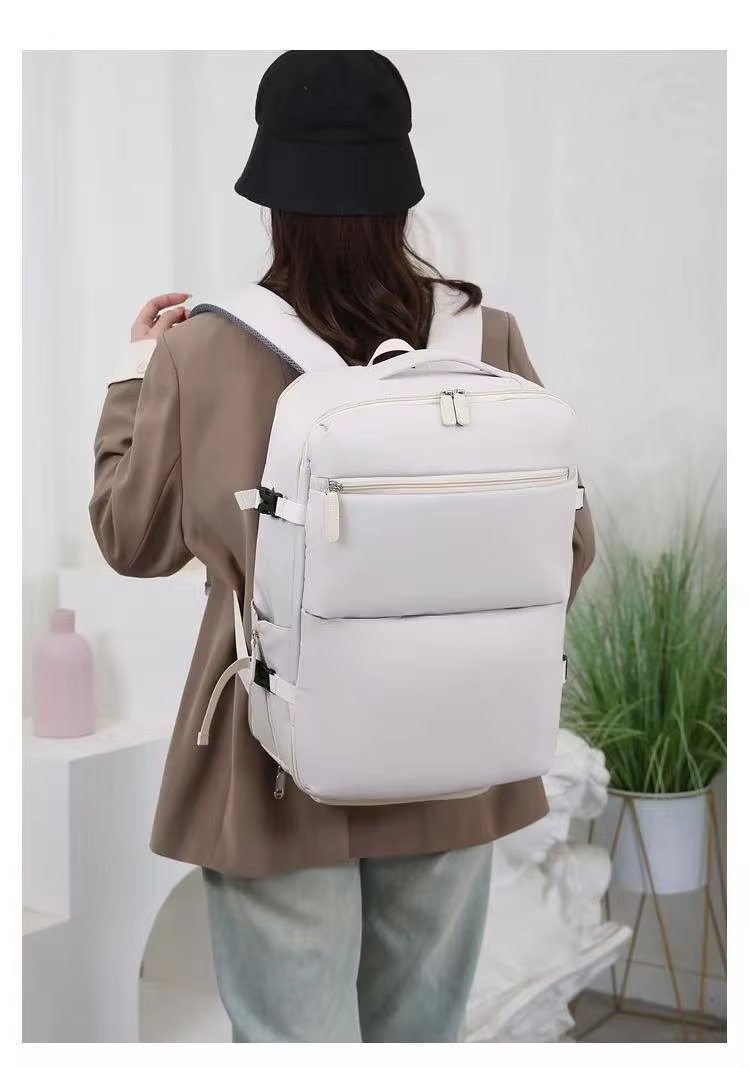 Large Capacity Lightweight USB Travel Oxford Laptop Backpack product detail