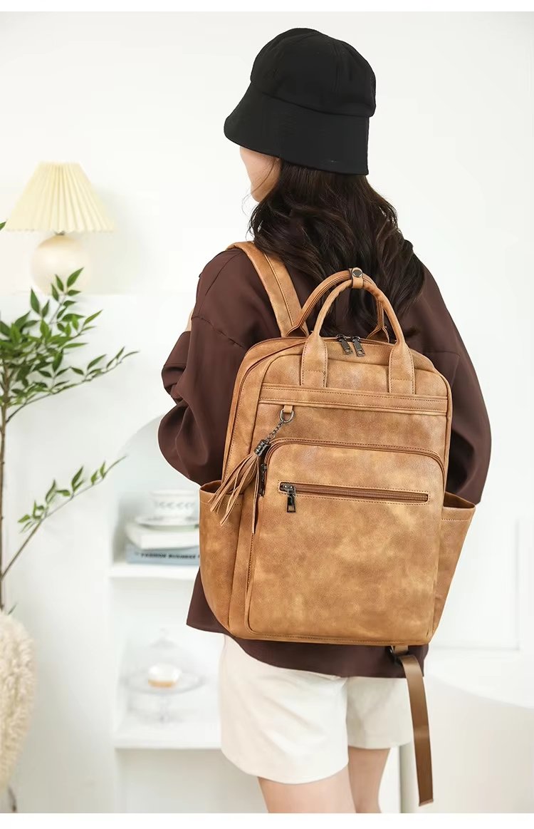 Vintage Business Travel School PU Leather Laptop Backpack product detail
