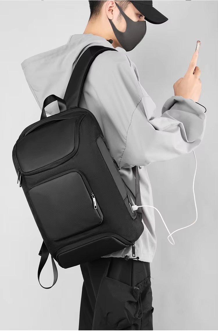 Anti-Theft Water-Resistant Large Capacity USB Business Oxford Laptop Backpack product detail