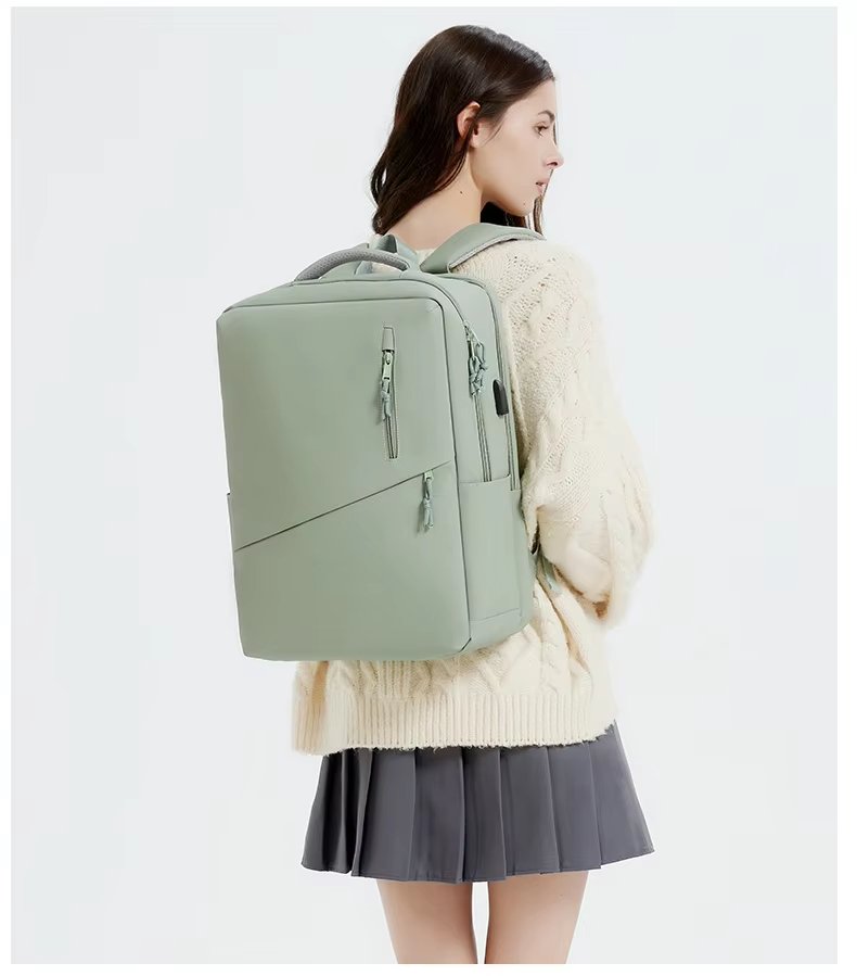 Water-Resistant Large Capacity USB Travel School Oxford Laptop Backpack product detail