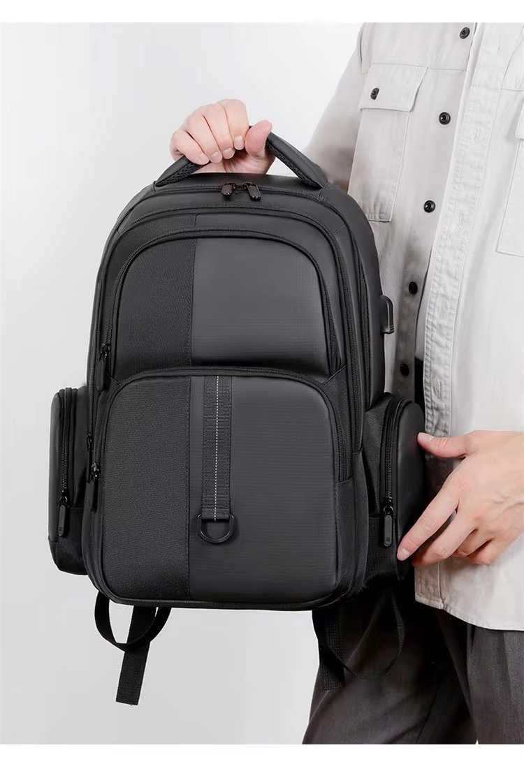 Water-Resistant Large Capacity USB Business Travel Oxford Laptop Backpack product detail