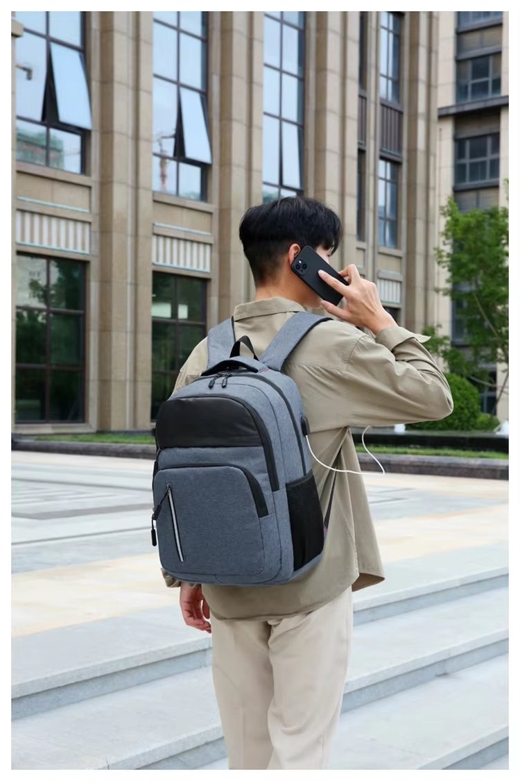 Water-Resistant Large Capacity USB Outdoor Travel Oxford Laptop Backpack product detail