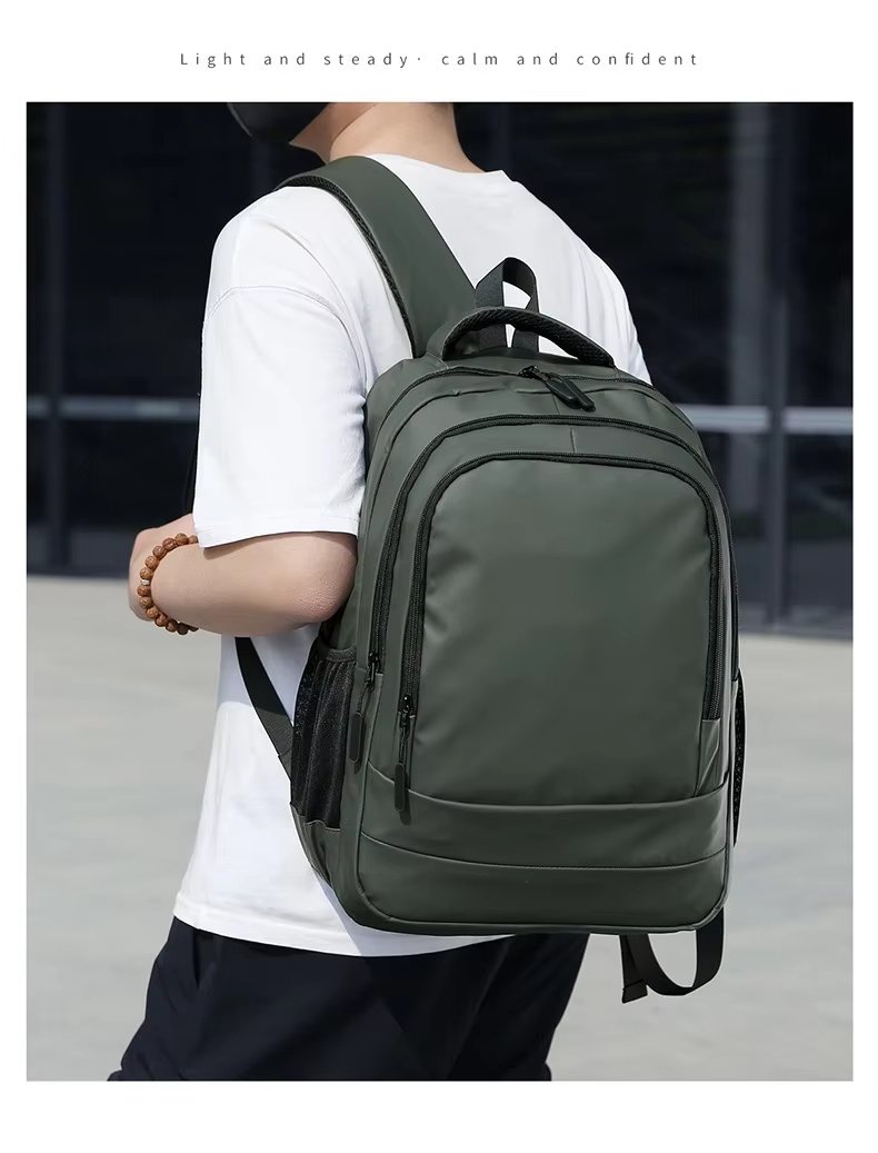 Water-Resistant Large Capacity USB Outdoor Business PU Leather Laptop Backpack product detail