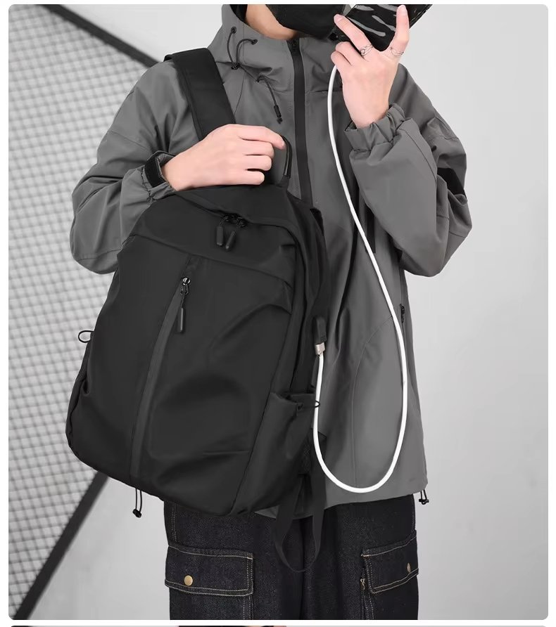Water-Resistant Large Capacity Modern Outdoor Travel Oxford Laptop Backpack product detail