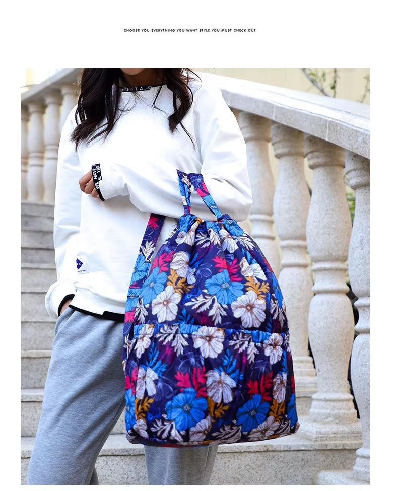 Design Flower Printed Pattern Drawstring Backpack Outdoor Sports Bag Large Capacity Mommy Bag Lightweight Travel Backpack detail image