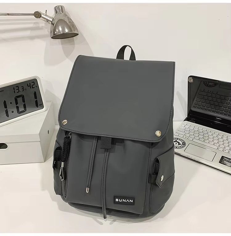 Water-Resistant Large Capacity Lightweight Modern Outdoor Oxford Laptop Backpack product detail