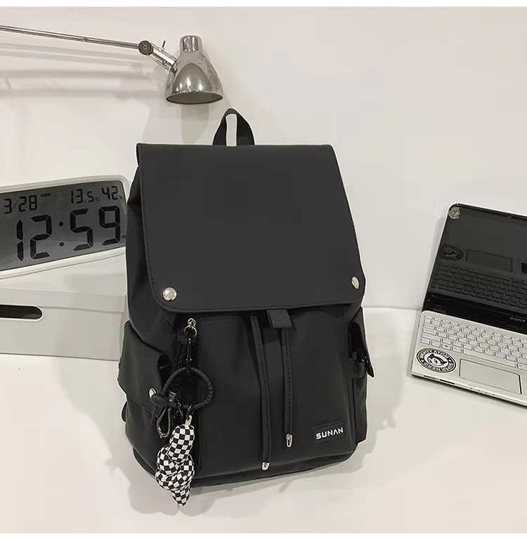 Water-Resistant Large Capacity Lightweight Modern Outdoor Oxford Laptop Backpack product detail