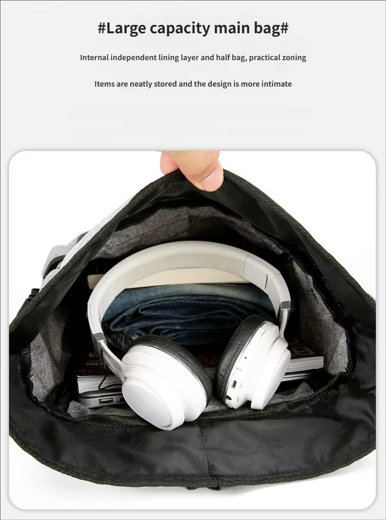 Water-Resistant Large Capacity Lightweight Outdoor Travel Polyester Roll Top Backpack product detail
