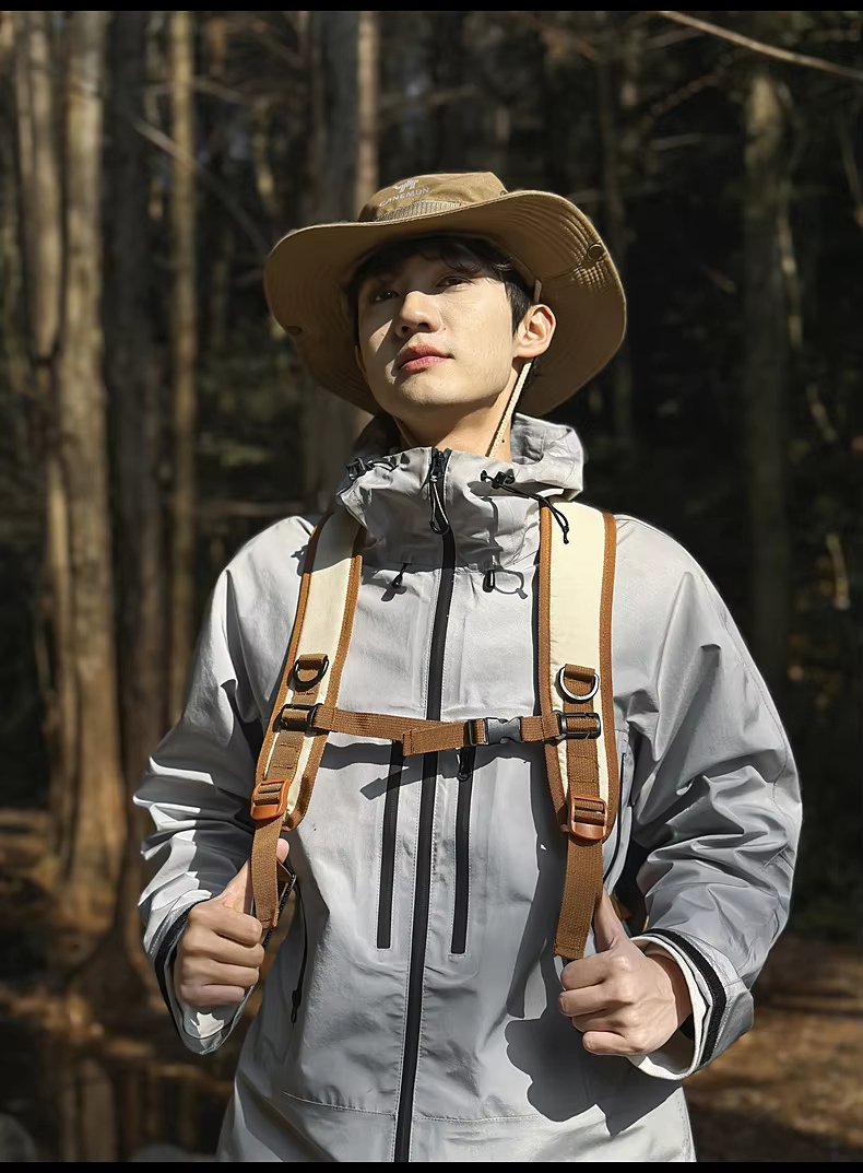 Large Capacity Lightweight Outdoor Travel Nylon Roll Top Backpack product detail