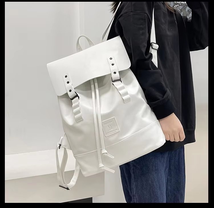 Water-Resistant Large Capacity Modern Travel School PU Leather Laptop Backpack product detail
