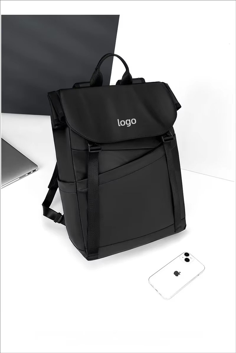 Water-Resistant Large Capacity Business Travel PU Leather Laptop Backpack product detail