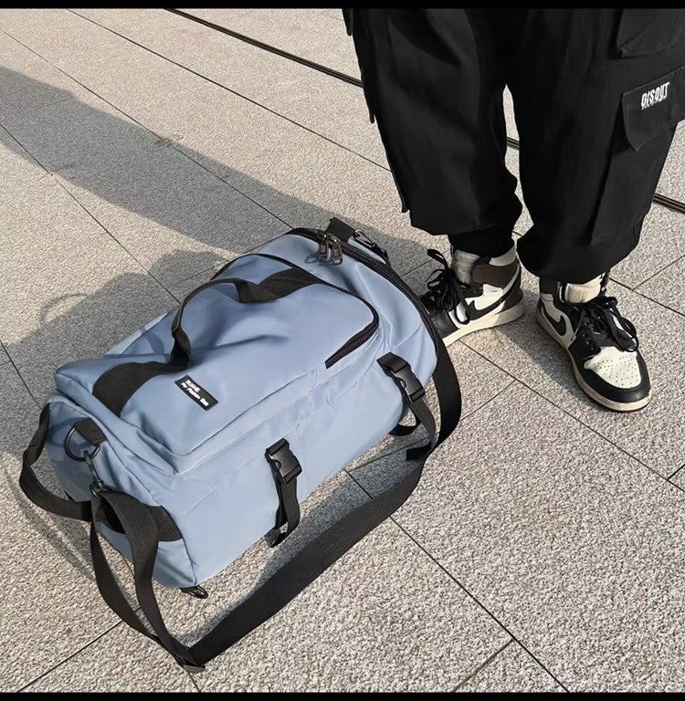Waterproof Large Capacity Lightweight Multi-function Gym Sports Duffel Backpack - product detail