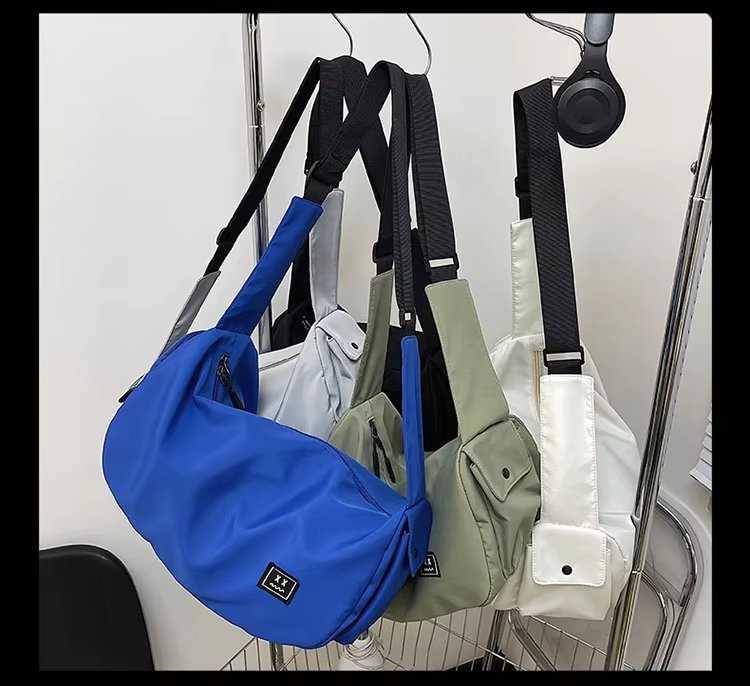 Waterproof Large Capacity Foldable Lightweight Multi-function Gym Travel Tote Bag - product detail