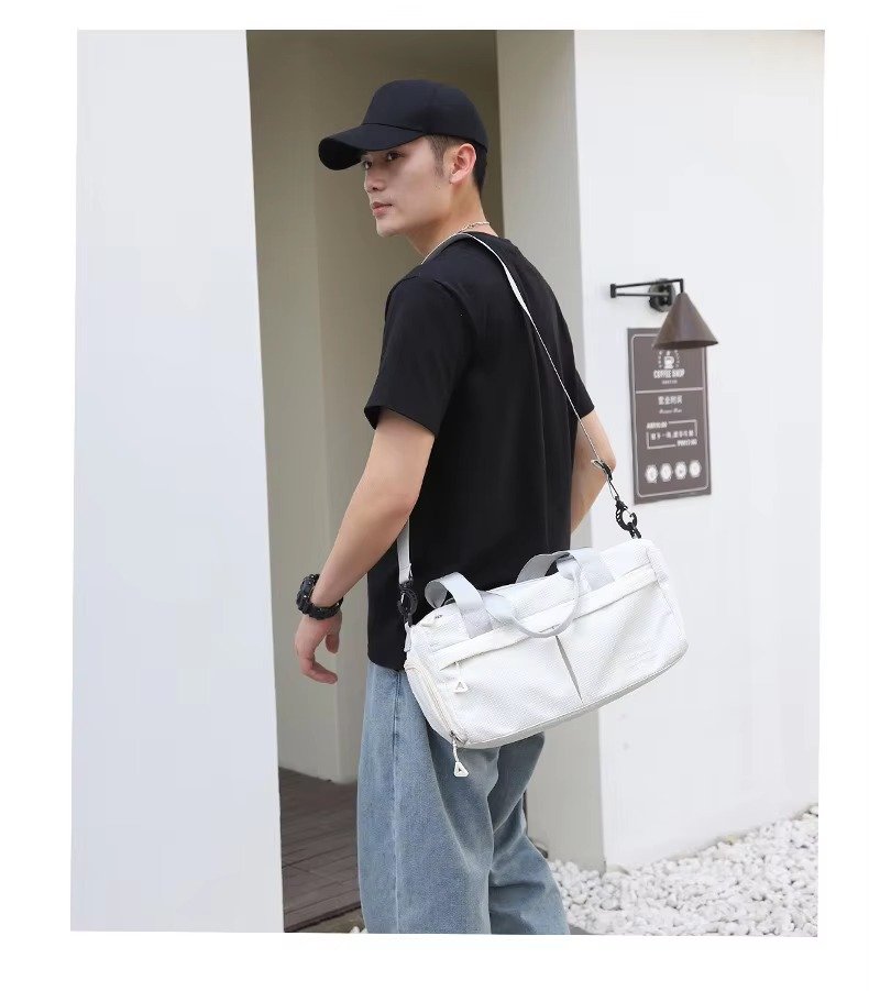 Wholesale Waterproof Nylon Gym Duffle Bag 20-30L with Shoe Compartment – Yoga & Travel Bag product detail
