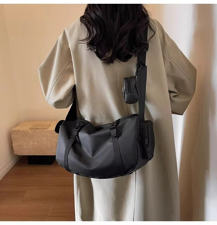 Custom Nylon Crossbody Messenger Bag with Coin Purse – Waterproof Travel & Business Sling Bag product detail
