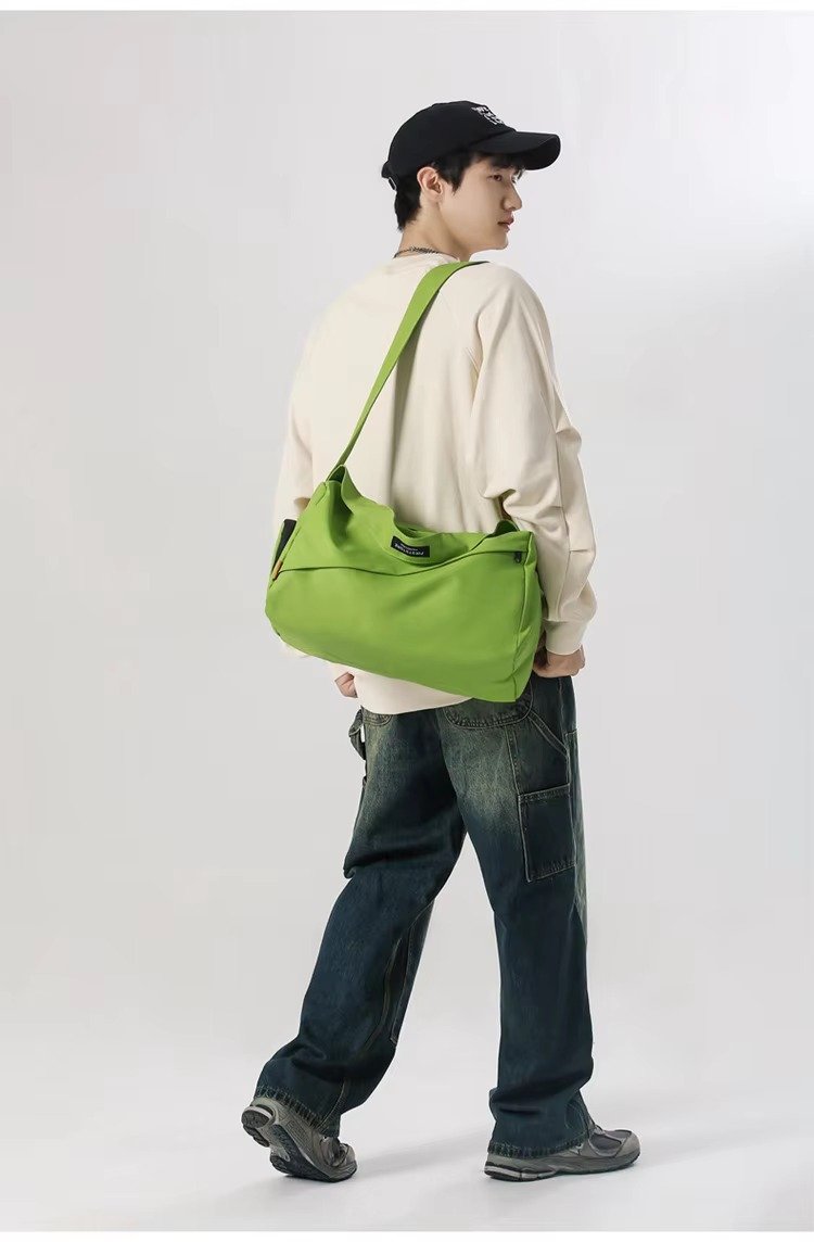 Custom Oxford Duffel Bag 20-30L with Luggage Trolley Sleeve – Yoga Fitness Crossbody Bag product detail