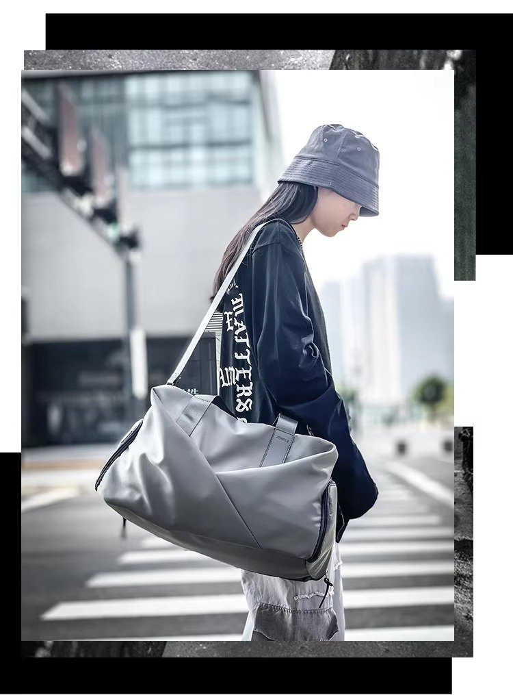 Custom Nylon Foldable Duffel Bag 20-30L – Waterproof Gym & Travel Bag with Dry Wet Separation product detail