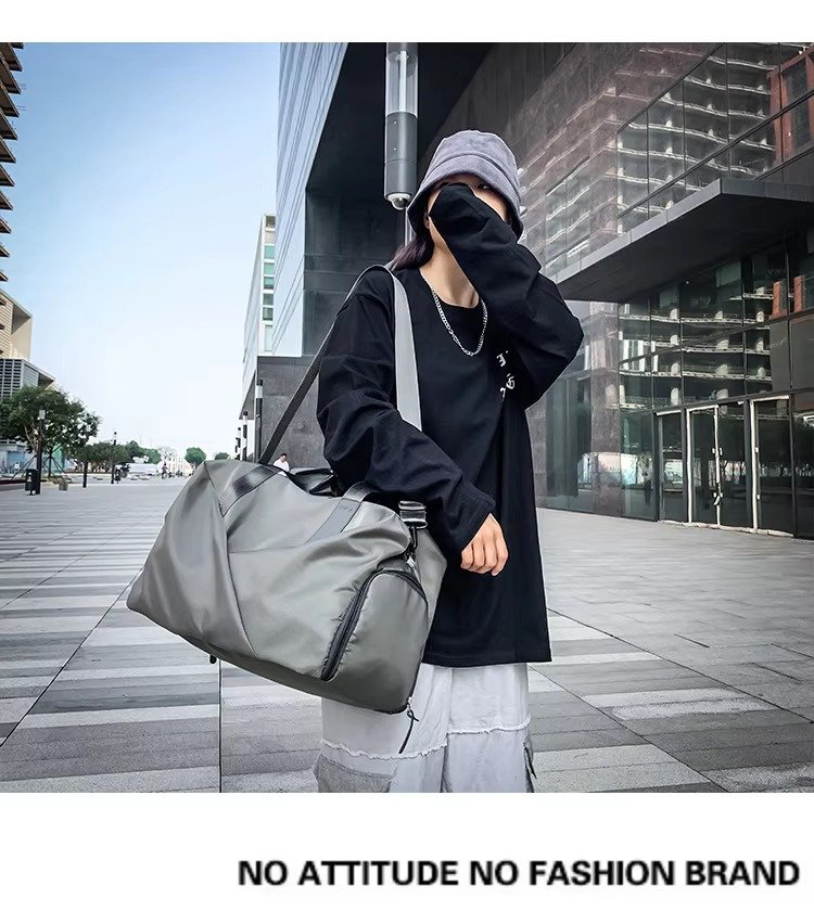Custom Nylon Foldable Duffel Bag 20-30L – Waterproof Gym & Travel Bag with Dry Wet Separation product detail