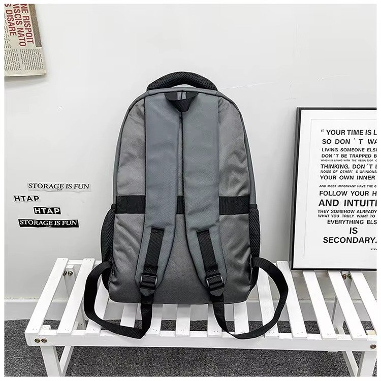 Customized Unisex Fashion Large Capacity Waterproof Laptop Backpack for School Travel Universal Design Leisure Sports Schoolbag product detail