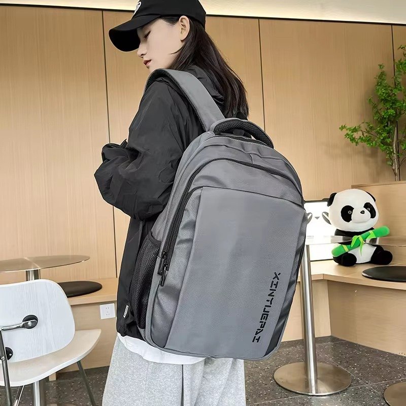 Customized Unisex Fashion Large Capacity Waterproof Laptop Backpack for School Travel Universal Design Leisure Sports Schoolbag product detail