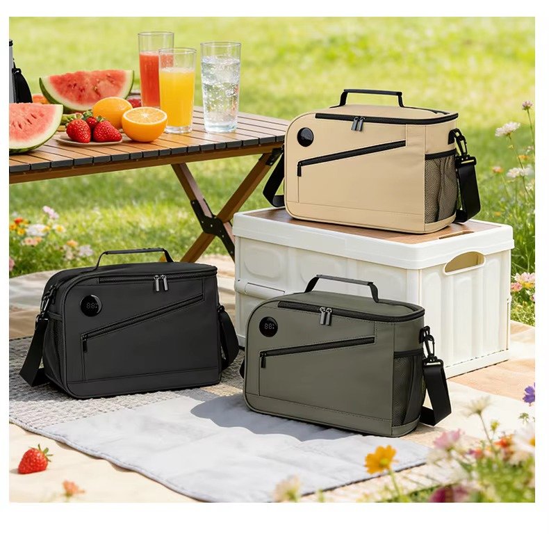 New Custom Smart Temperature Display Thermal Insulated Cooler Bag Waterproof Foldable Large Capacity Camping Picnic Lunch Bag product detail