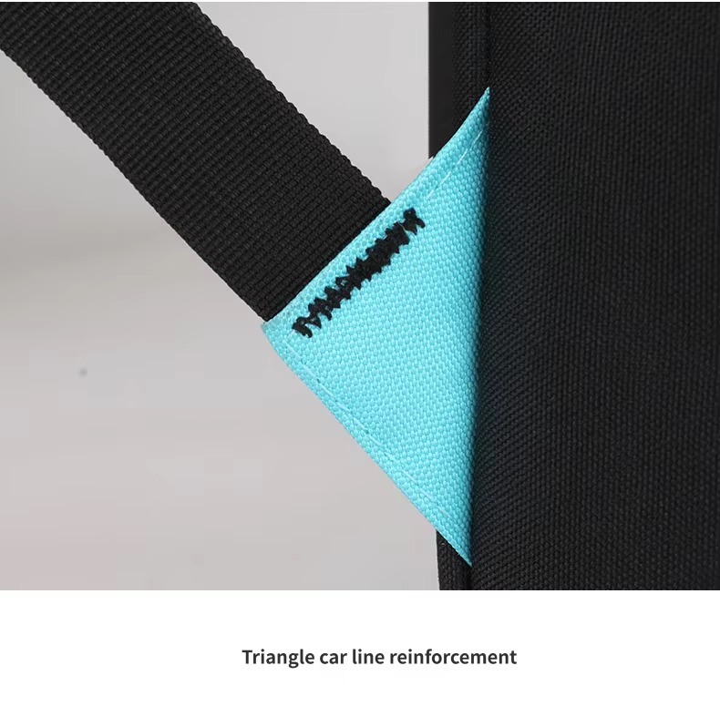 close-up of the side bag fixing buckle