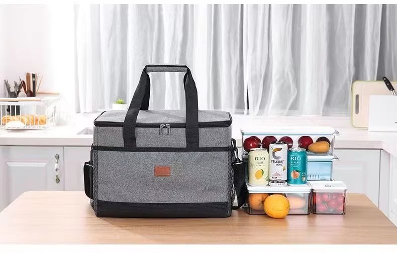 Adjustable Strap Crossbody Thermal Cooler Bag Portable Waterproof Double Layer Aluminum Foil Thickened Picnic Lunch - product detail