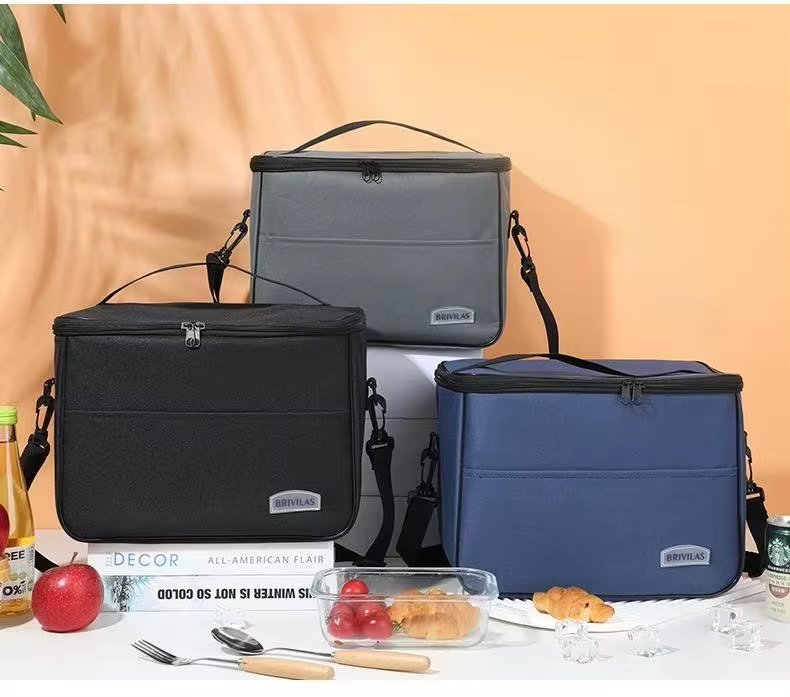 Durable Oxford Insulated Cooler Lunch Bag Custom Cartoon Design for Picnic Use with Box and Bottle - product detail