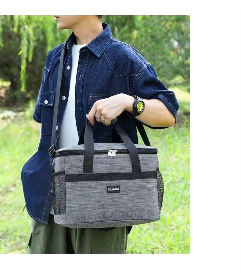 Large Capacity Double Layers Cartoon Printing Crossbody Insulated Lunch Bag for Children Oxford Waterproof Picnic Cooler Bag - product detail