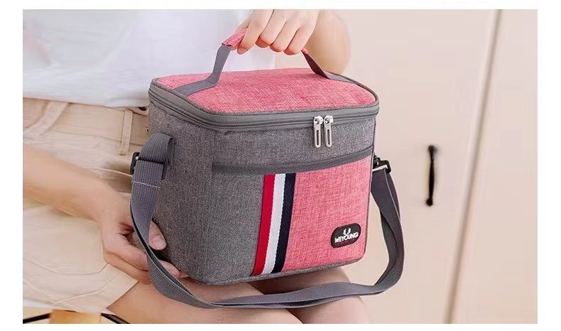 Large Capacity Thickened Beer Food Picnic Cooler Bags Leakproof Waterproof Insulated Outdoor Ice Backpack - product detail
