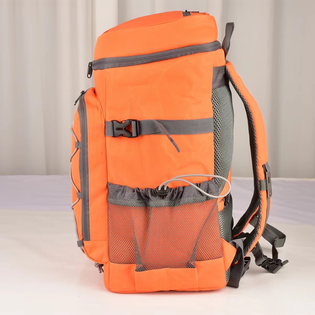 Multifunctional Leakproof Picnic Insulated Backpack Lunch Beer Wine Cooler Bag for Travel Camping Hiking - product detail