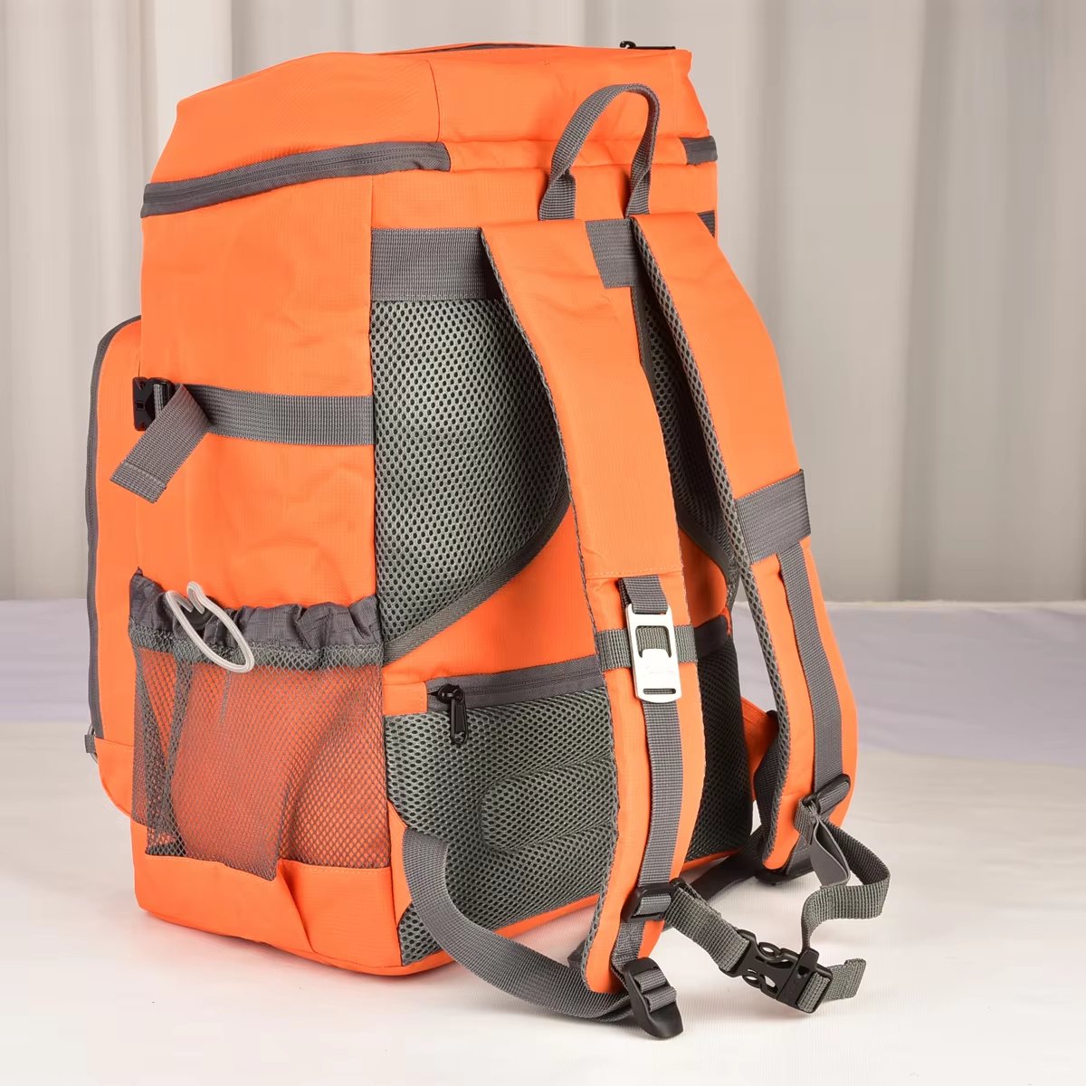 Multifunctional Leakproof Picnic Insulated Backpack Lunch Beer Wine Cooler Bag for Travel Camping Hiking - product detail