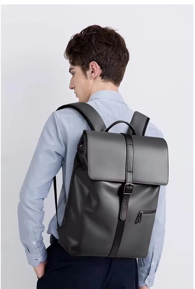 Anti-Theft Water-Resistant Lightweight USB Vintage Leather Laptop Backpack product detail