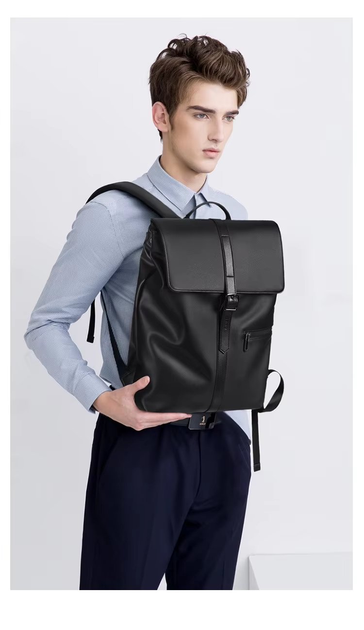 Anti-Theft Water-Resistant Lightweight USB Vintage Leather Laptop Backpack product detail
