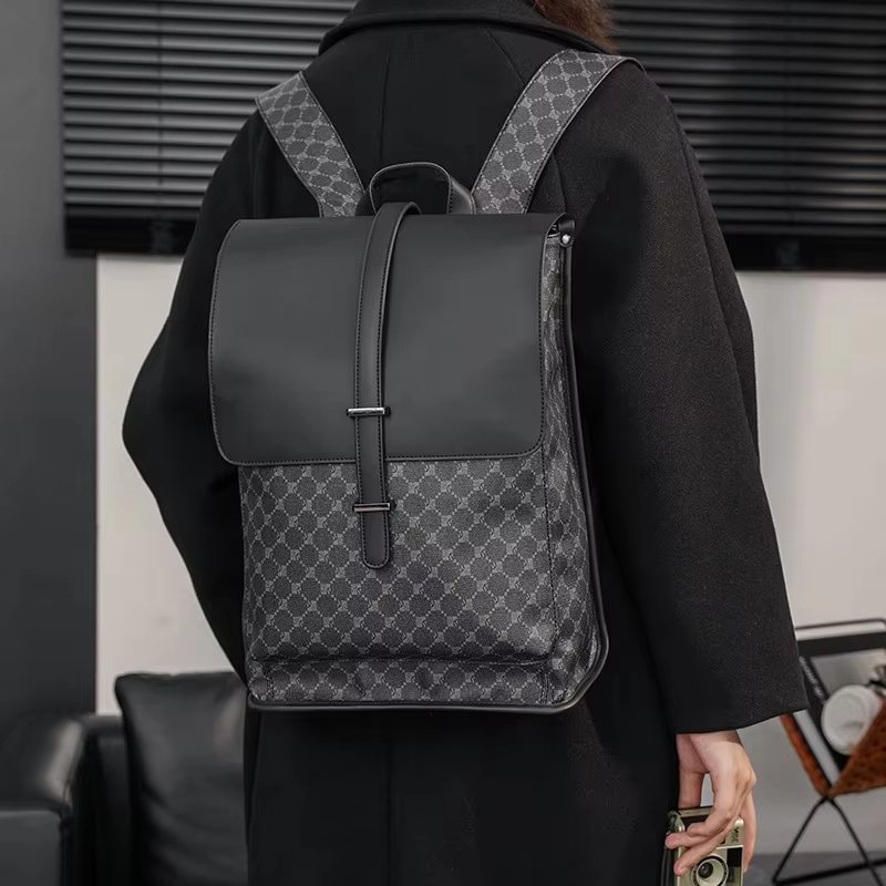 Water-Resistant Vintage Outdoor Travel School PU Leather Laptop Backpack product detail
