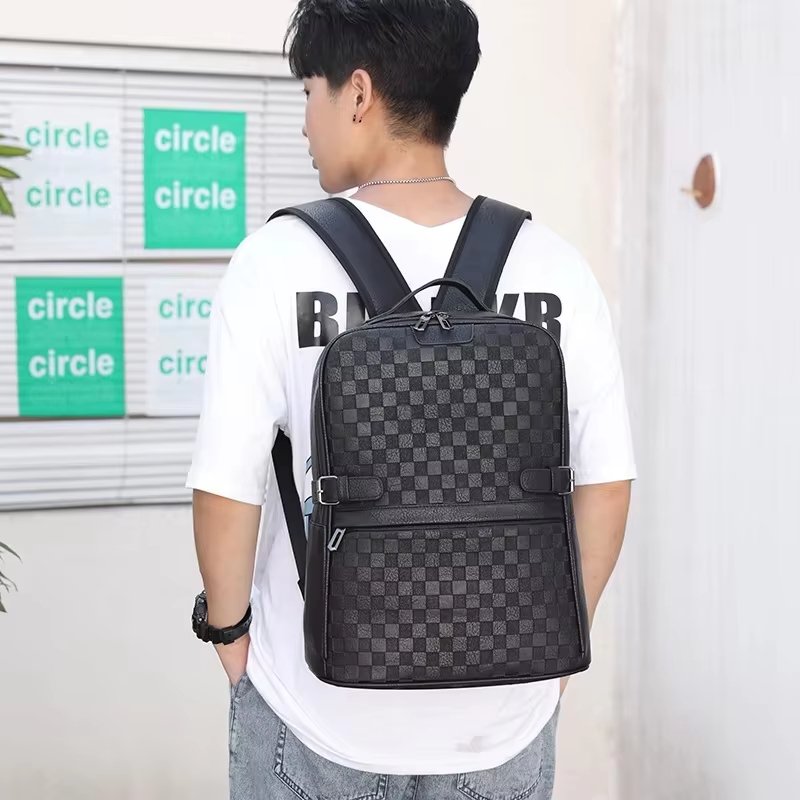 Anti-Theft Water-Resistant Vintage Modern Business Leather Business Backpack product detail