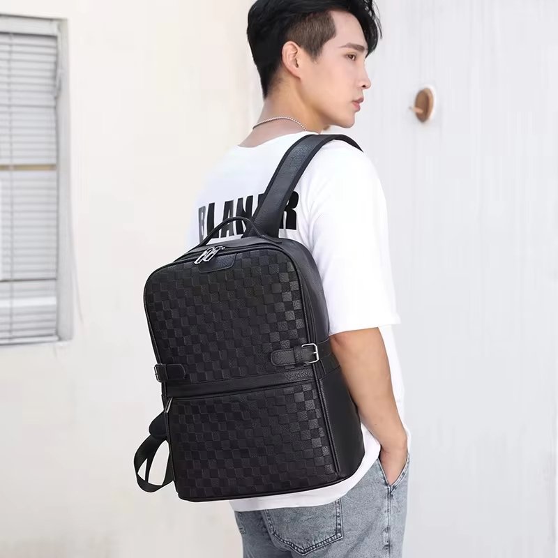 Anti-Theft Water-Resistant Vintage Modern Business Leather Business Backpack product detail