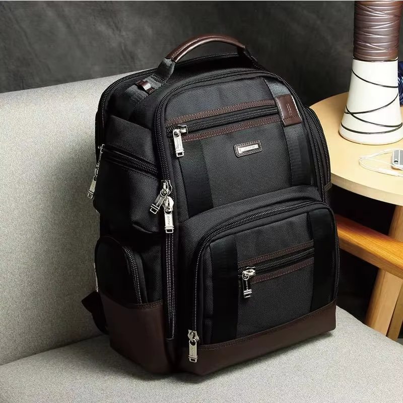 Anti-Theft Water-Resistant Large Capacity Vintage Business Oxford Laptop Backpack product detail