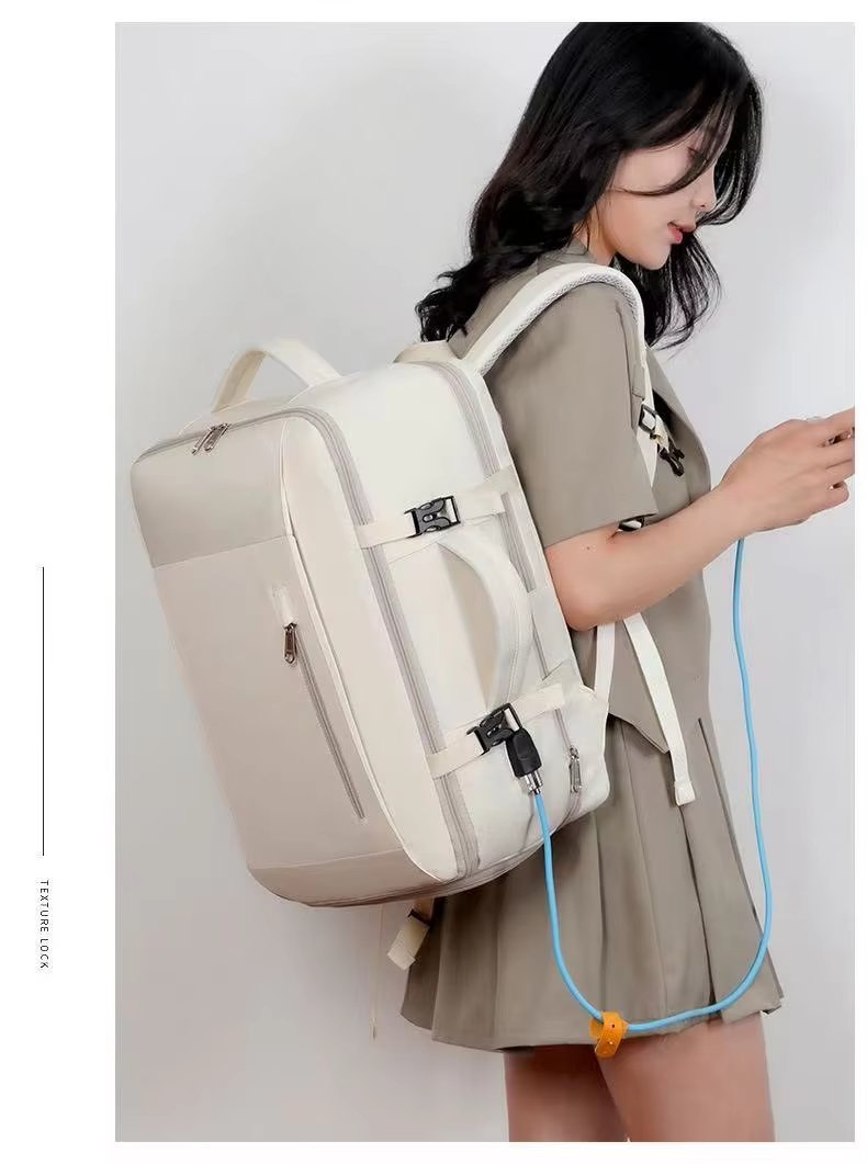 Anti-Theft Water-Resistant Large Capacity Expandable USB Oxford Laptop Backpack product detail