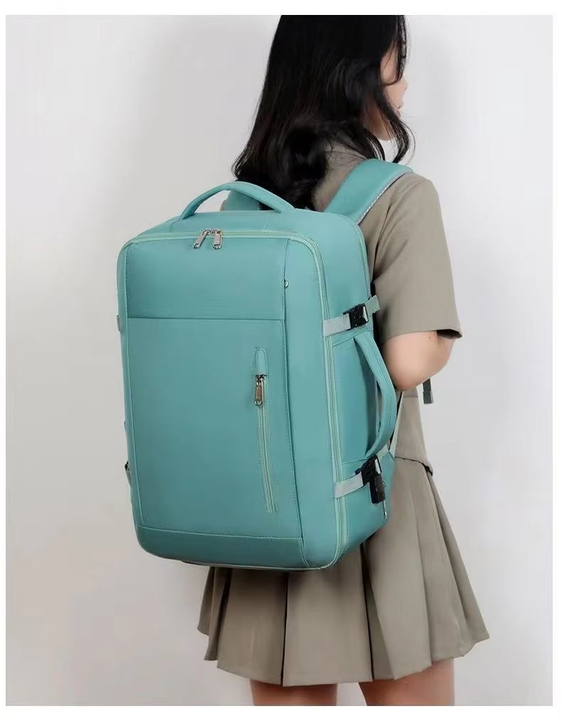 Anti-Theft Water-Resistant Large Capacity Expandable USB Oxford Laptop Backpack product detail