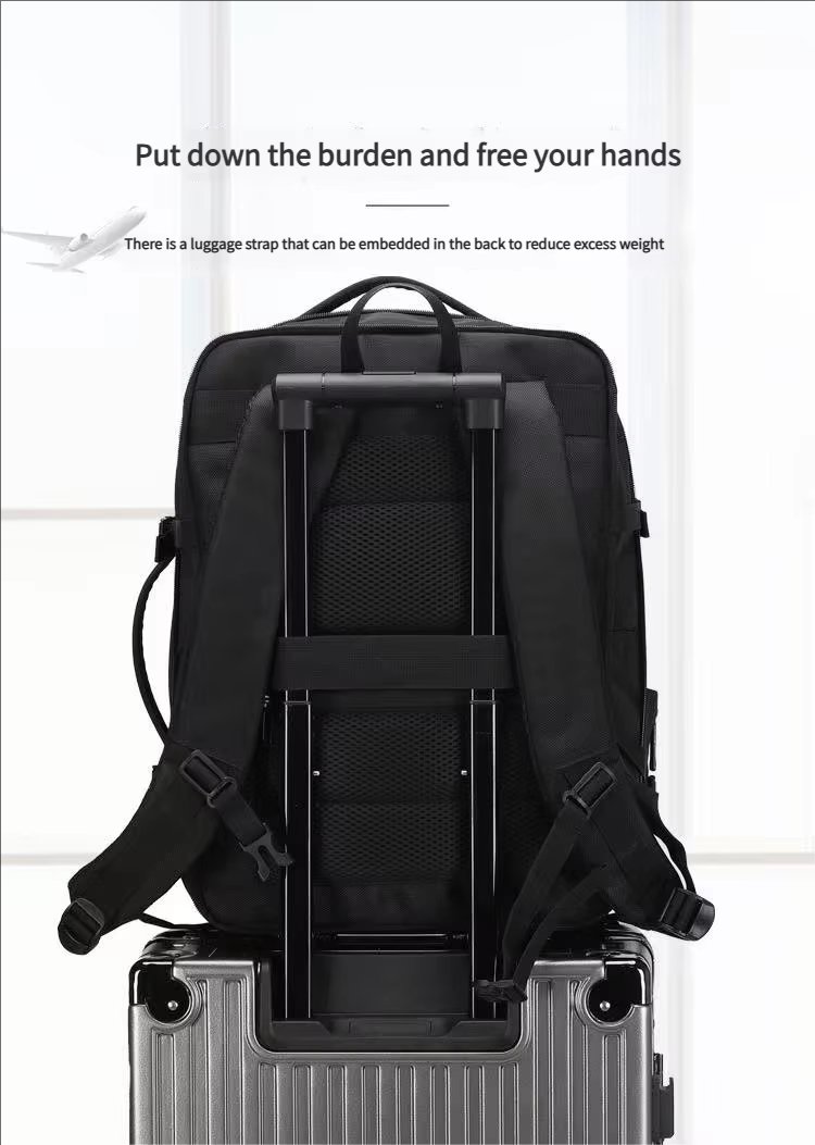 Water-Resistant Large Capacity Expandable USB Business Nylon Laptop Backpack product detail
