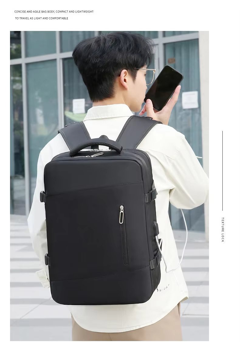 Water-Resistant Large Capacity Expandable Outdoor Business Oxford Laptop Backpack product detail