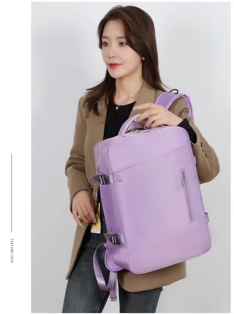 Water-Resistant Large Capacity Expandable Outdoor Business Oxford Laptop Backpack product detail