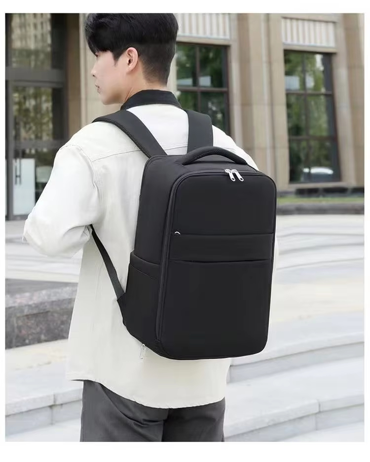 Large Capacity Lightweight Business Travel School Oxford Laptop Backpack product detail