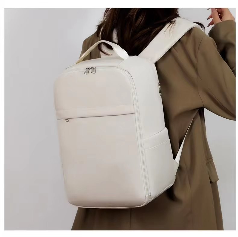 Water-Resistant Large Capacity Business Travel Polyester Laptop Backpack product detail