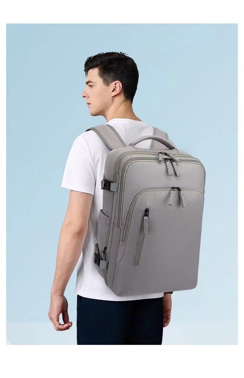 Water-Resistant Large Capacity Expandable Business Travel Oxford Laptop Backpack product detail